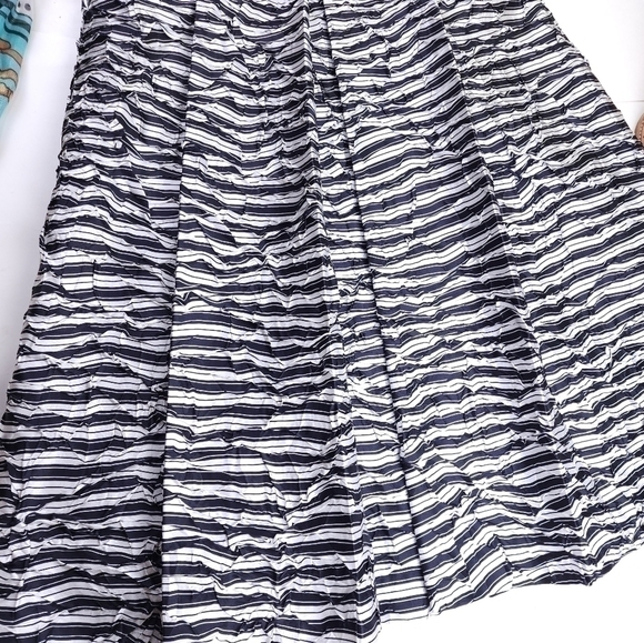 New Michael Kors Amazing Navy White Striped Crinkle Pleated Dress Sz 4 - Picture 7 of 16